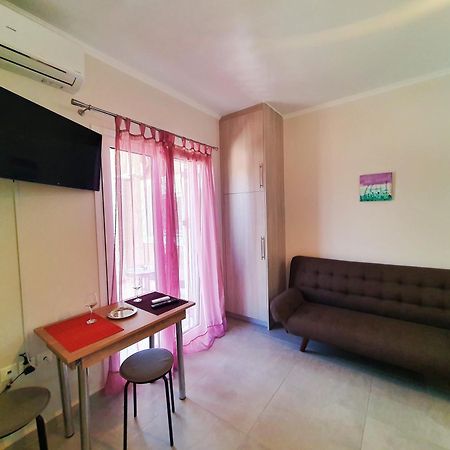 Green Studio Nidri Екстериор снимка