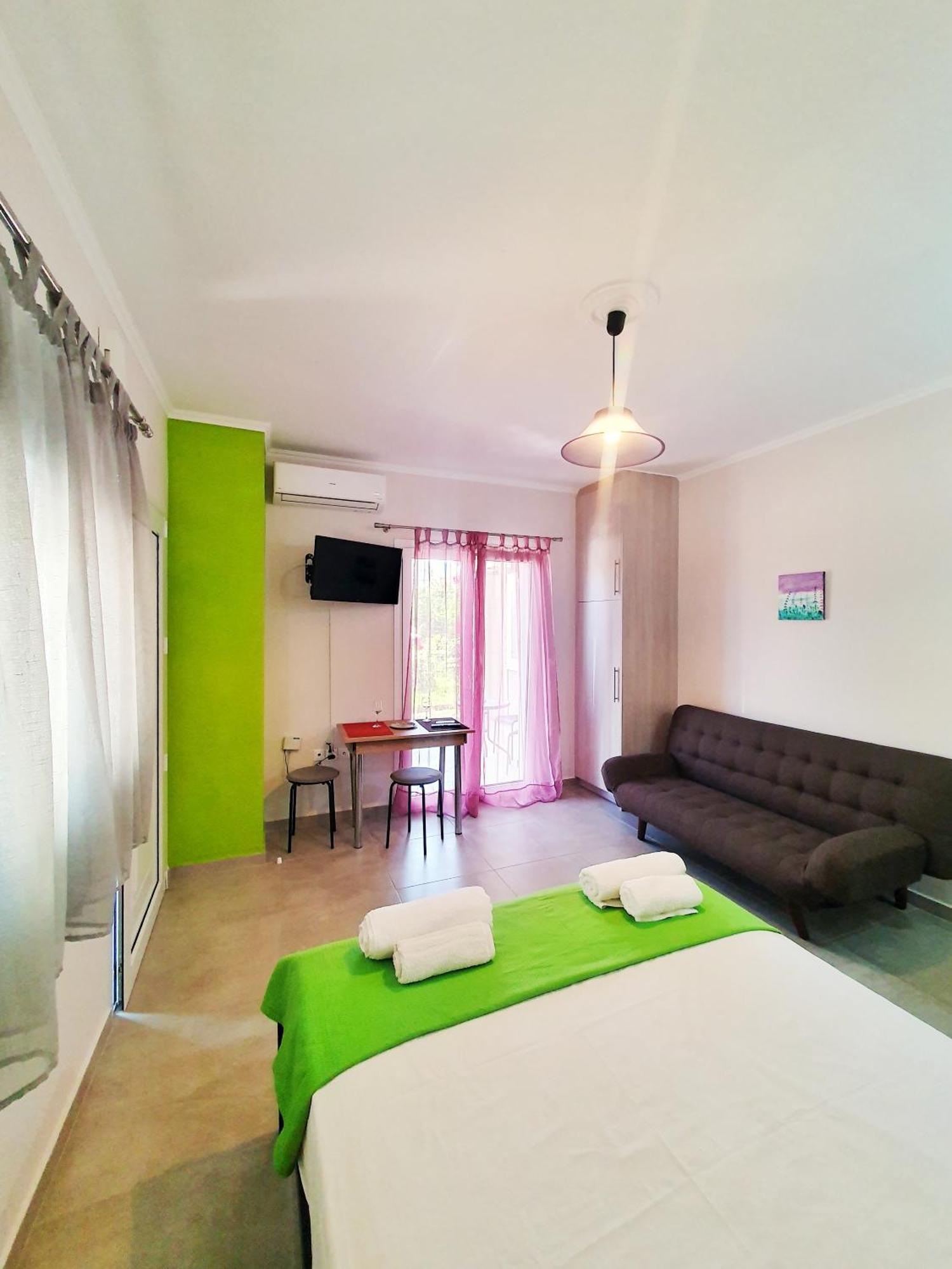 Green Studio Nidri Екстериор снимка